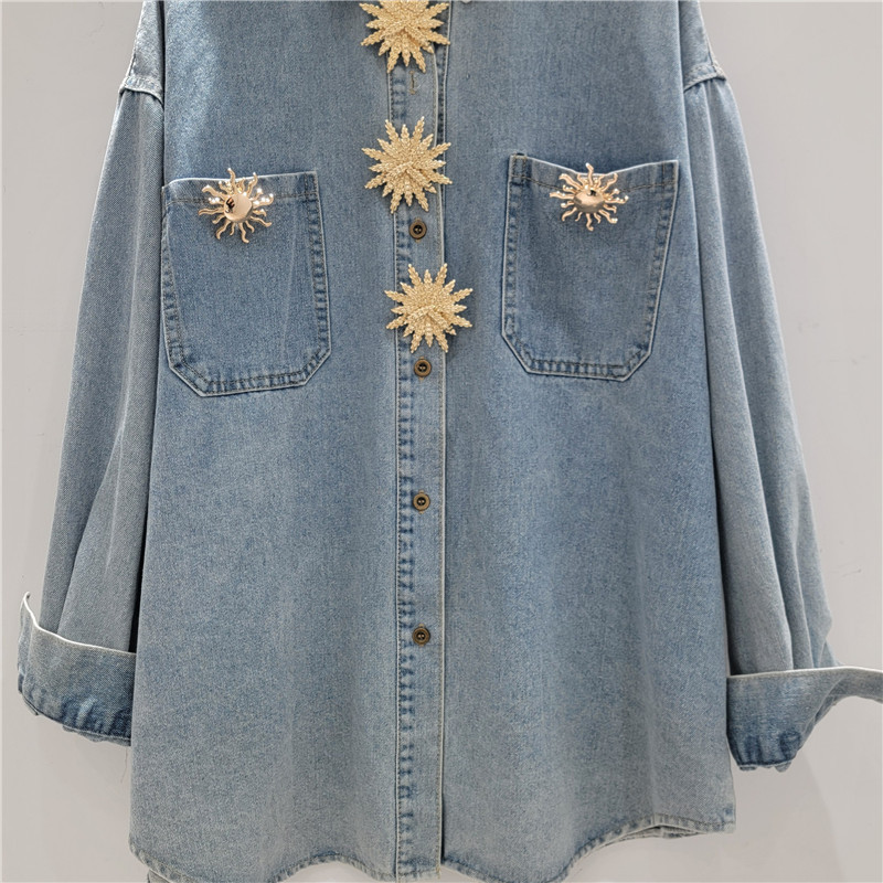 Botón de metal flor de moda camisa vaquerina 2026 primavera nueva camisa vaquerina de manga larga retro