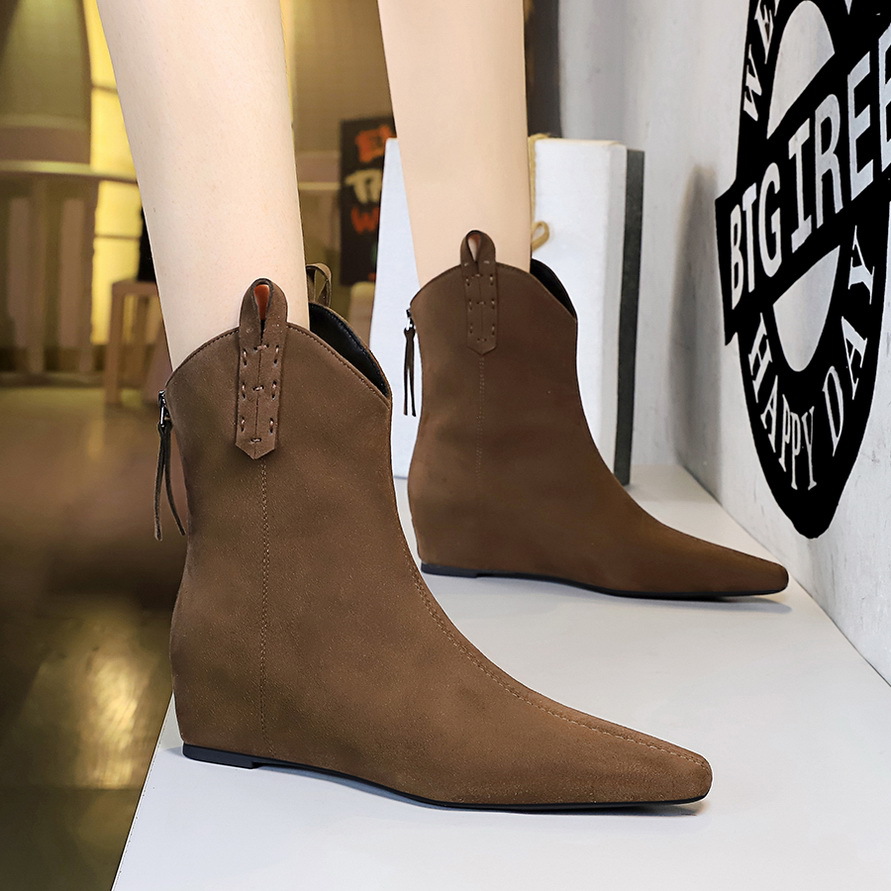 6632-11 Retro Korean Style Height-Increasing Short For Women, Slimming And Versatile, Suede With Back Zipper, Winter_vogvips.com