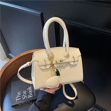 �羳�r���K����¿���|�r������i��������nϵ��ɫ�P��Ů��