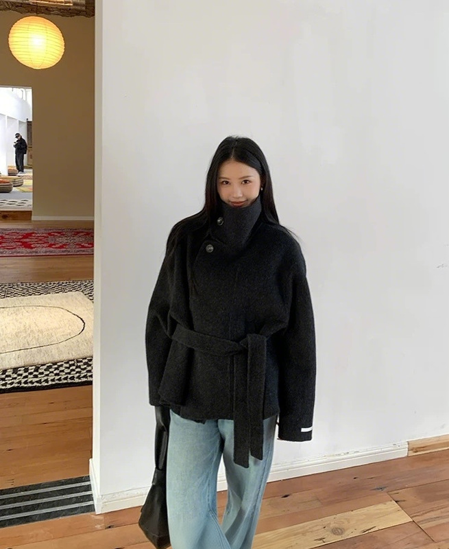 现货2025秋冬新品高级感气质立领短款毛呢双面呢外套女百搭上衣|undefined