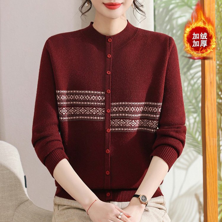 Fashionable Casual Women's Clothing, Mother's Clothing, Sweaters, Knitwear, Nanxi Phoenix Autumn and Winter New Daily Commuting Style Fashionable Casual Women's Clothing, Mother's Clothing, Sweaters, Knitwear, Nanxi Phoenix Autumn and Winter New Daily Commuting Style