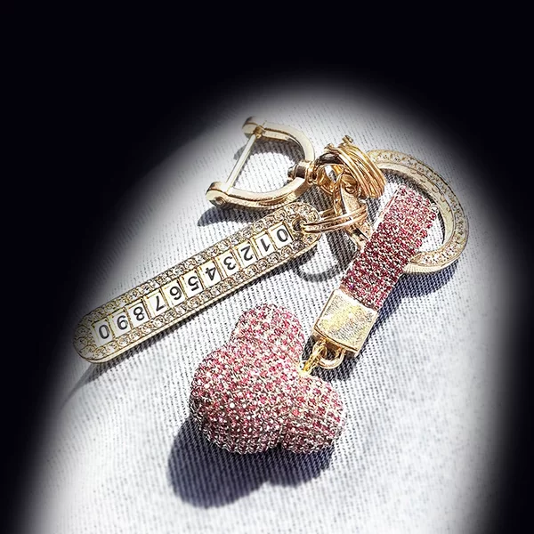 Light Pink Diamond-Encrusted Cartoon Violent Bear Car Keychain Pendant Pendant Supplies Decorative Korean Version Stereo Exquisite Doll