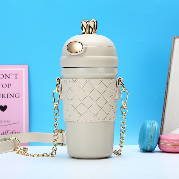 Moda lindo conejo rebote paja taza 304 Acero inoxidable taza de vacío de las mujeres portátil crossbody conejo taza de agua al por mayor