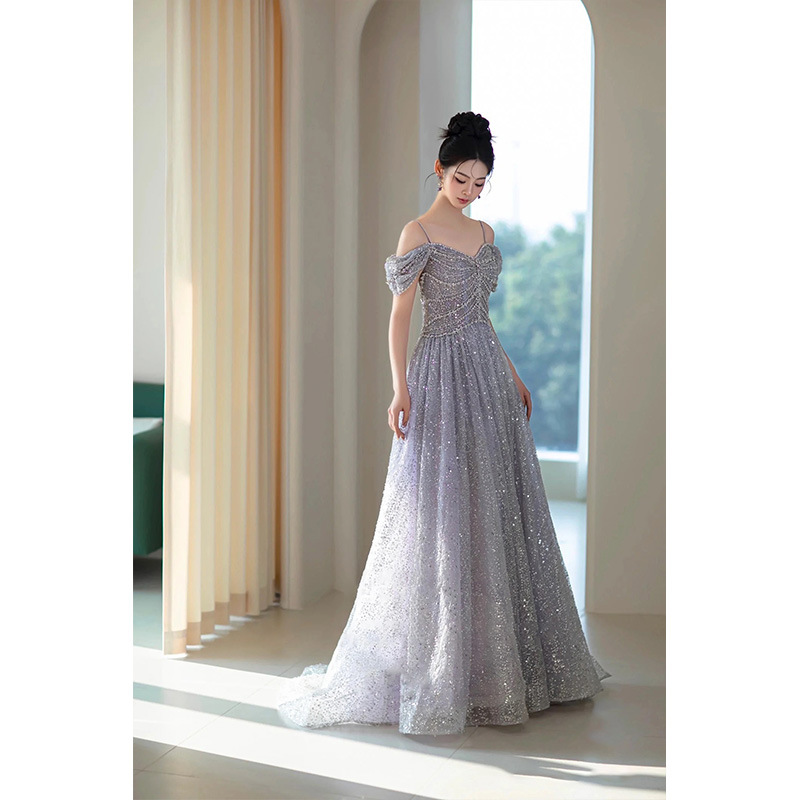 Una palabra hombro vestido de noche mujer 2026 nuevo banquete de rituales de adulto nicho temperamento de alto nivel anfitrión se gradúa image 5