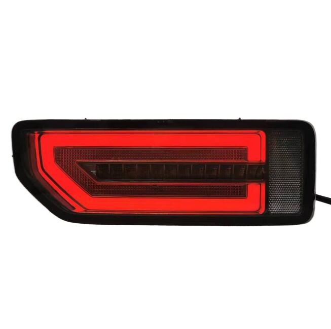 Adecuado para Suzuki Jimny luz trasera parachoques luz de freno