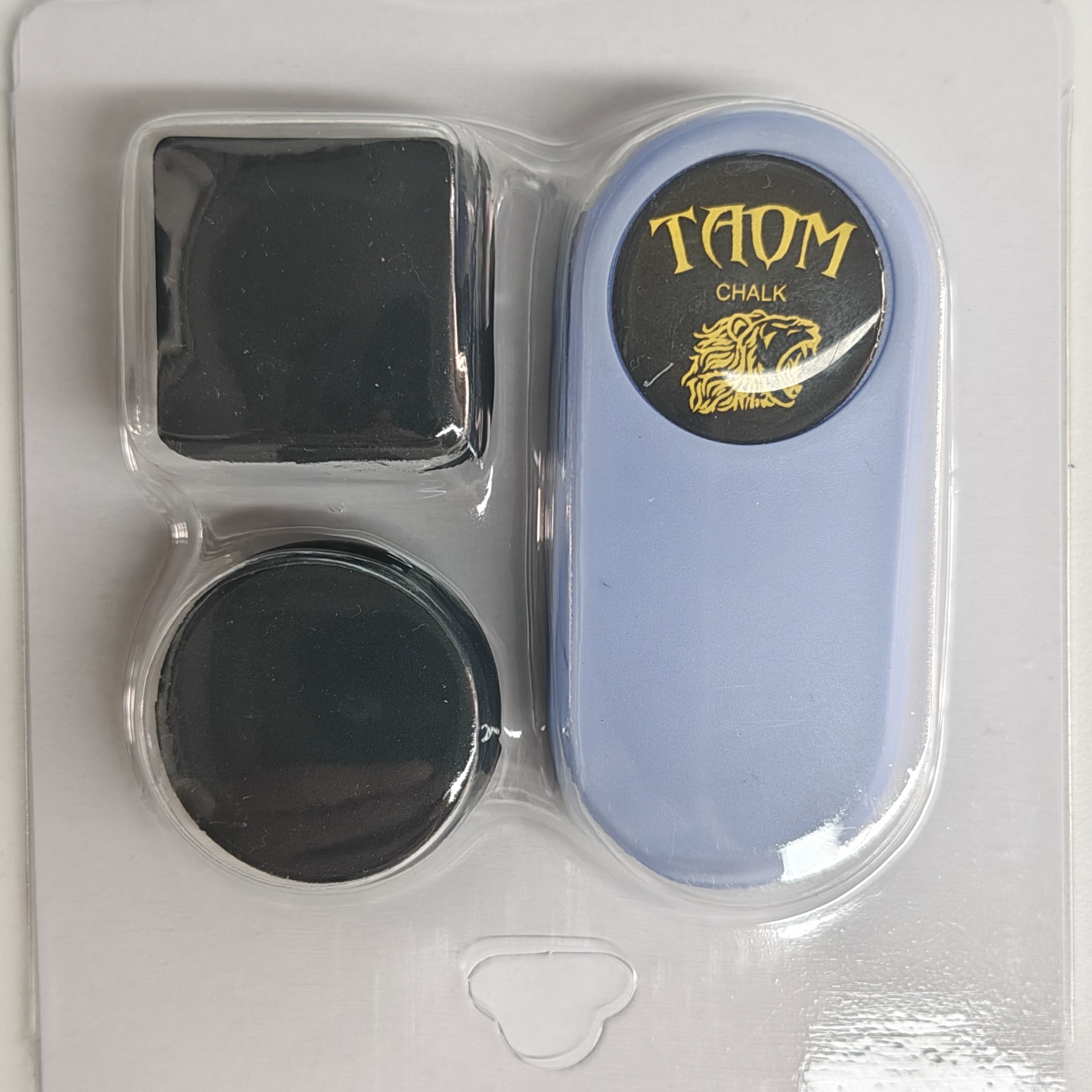 A set of Tawum gold label blue chocolate clips