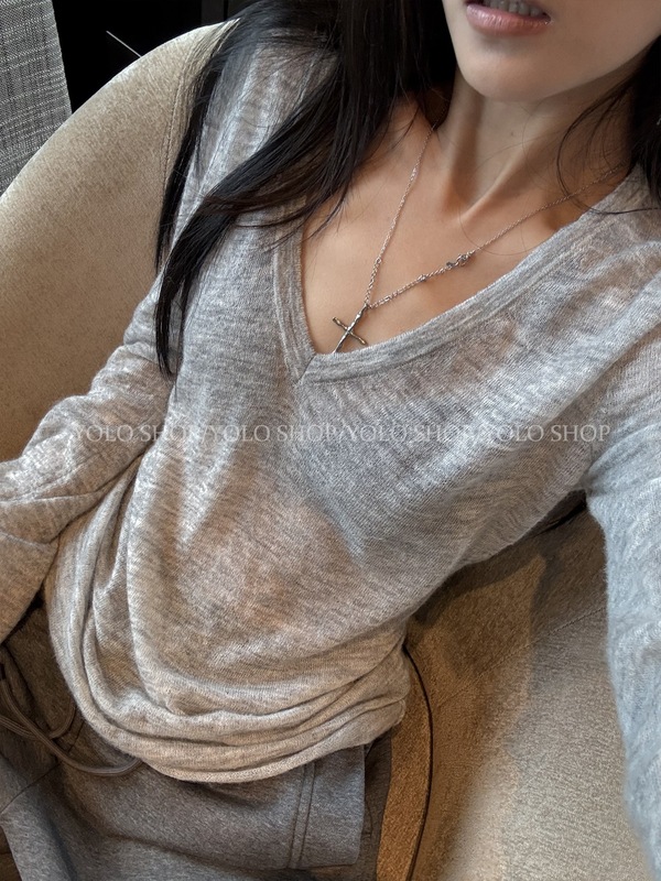YOLO SHOP 灰色羊驼毛高比例气质V领百搭针织毛衣修身打底衫上衣|undefined