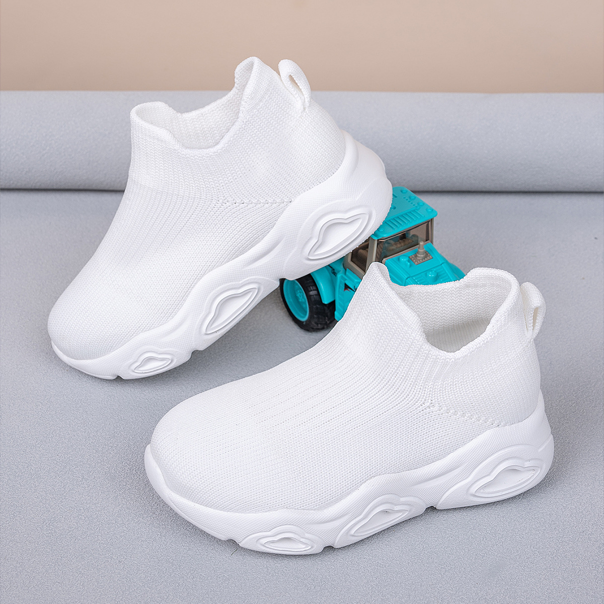 Comfortable lightweight trend breathable wear-resistant socks for…