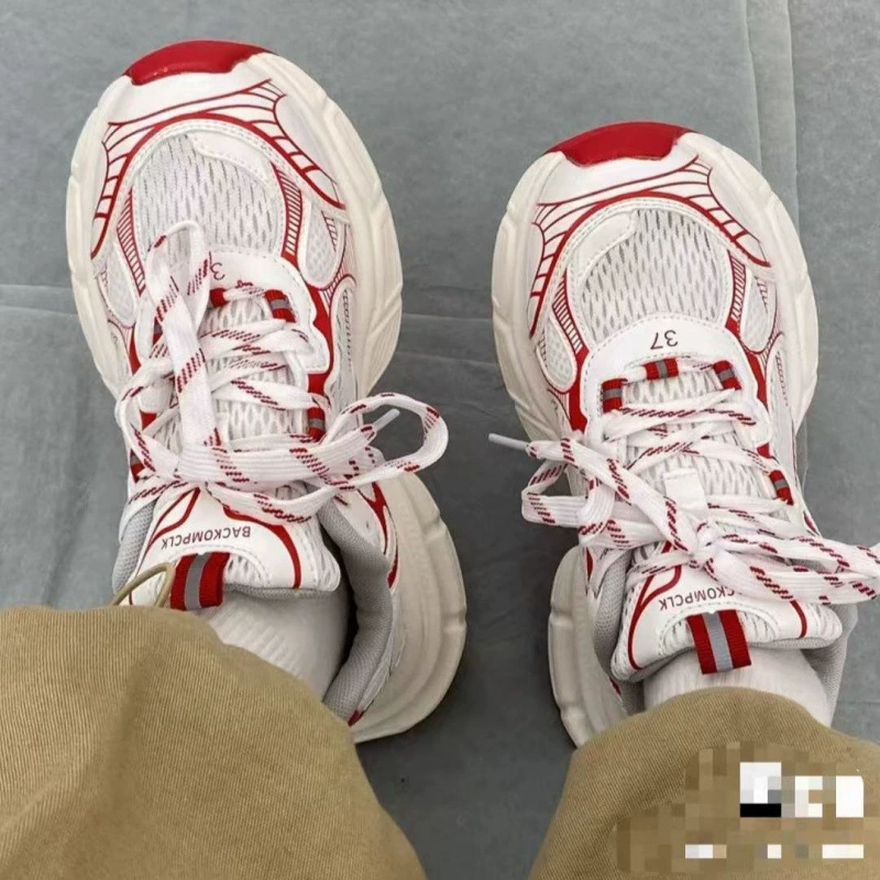 [Коллекция 1982 человека] 2024 новая обувь папы, пара, ретро, маленькие белые туфли с толстой подошвой, чтобы увеличить мужскую обувь