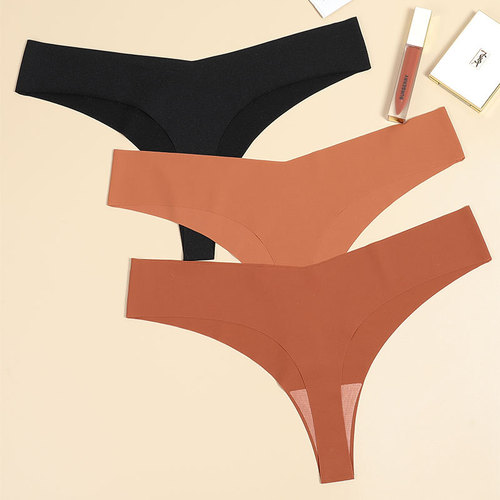 Seamless ice silk European and American sports and fitness underwear, women's low-waist breathable invisible large size underwear, feminine and casual tailoring