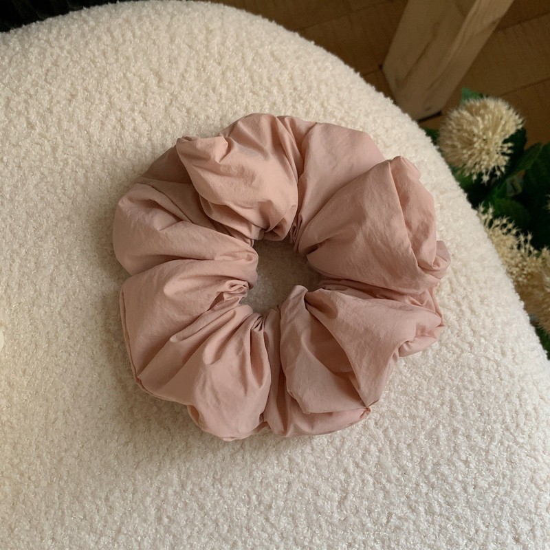 大腸シュシュ早春アクセサリー韓系高級感サテンの四角いタオルシュシュ高弾力ファッション百合馬尾シュシュ|undefined