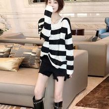 300斤加大码洋气镂空针织衫夏天薄款遮肉轻薄胖mm夏季条纹毛衣女