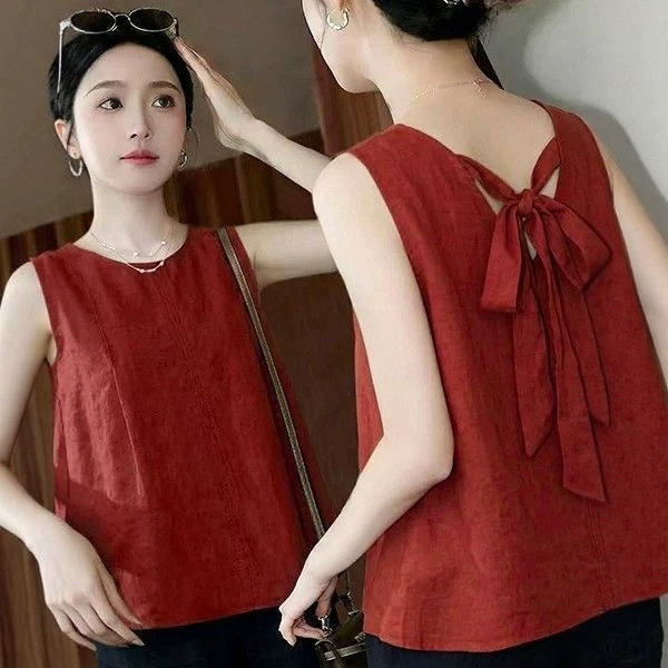 Red backless bow sleeveless shirt for women, summer 2026 new model, unique, beautiful, extremely attractive French-style top Red backless bow sleeveless shirt for women, summer 2026 new model, unique, beautiful, extremely attractive French-style top