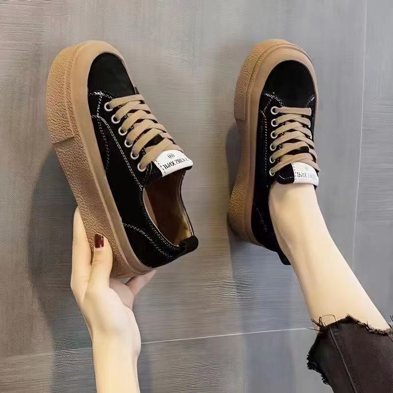 Black Thick-Soled Canvas Shoes for Women, Autumn 2026 New Versatile Round-Toe Trendy Platform Height-Increasing Casual Sneakers Black Thick-Soled Canvas Shoes for Women, Autumn 2026 New Versatile Round-Toe Trendy Platform Height-Increasing Casual Sneakers