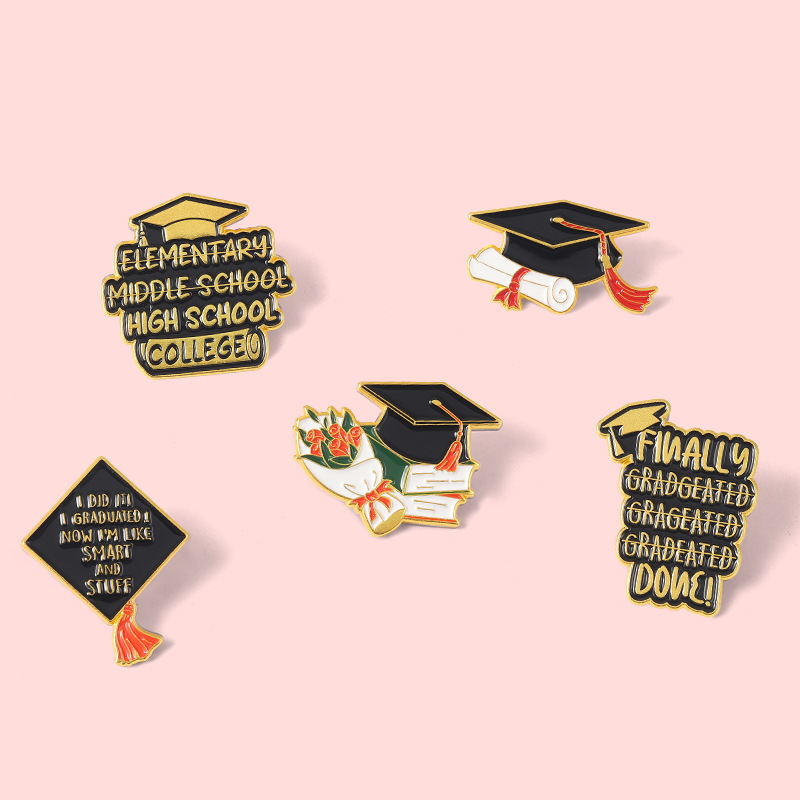 Graduation Occasion Fashion Pin Letter Alloy Plating Unisex Brooches