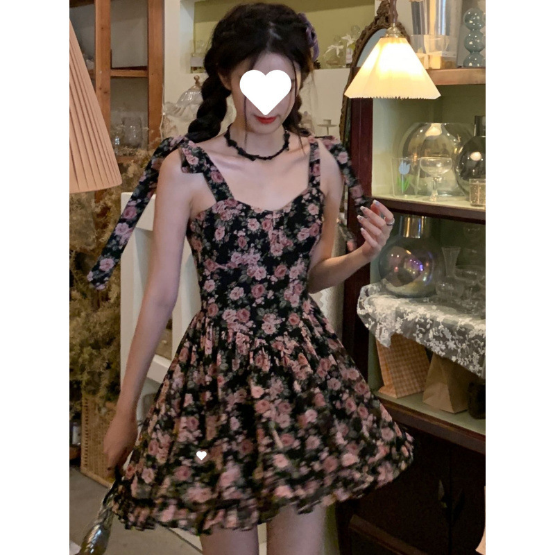 フレンチスイートレトロ花柄サスペンダードレス女性用小柄な春と夏のホットガールウエストピュアセクシーショートスカート|undefined