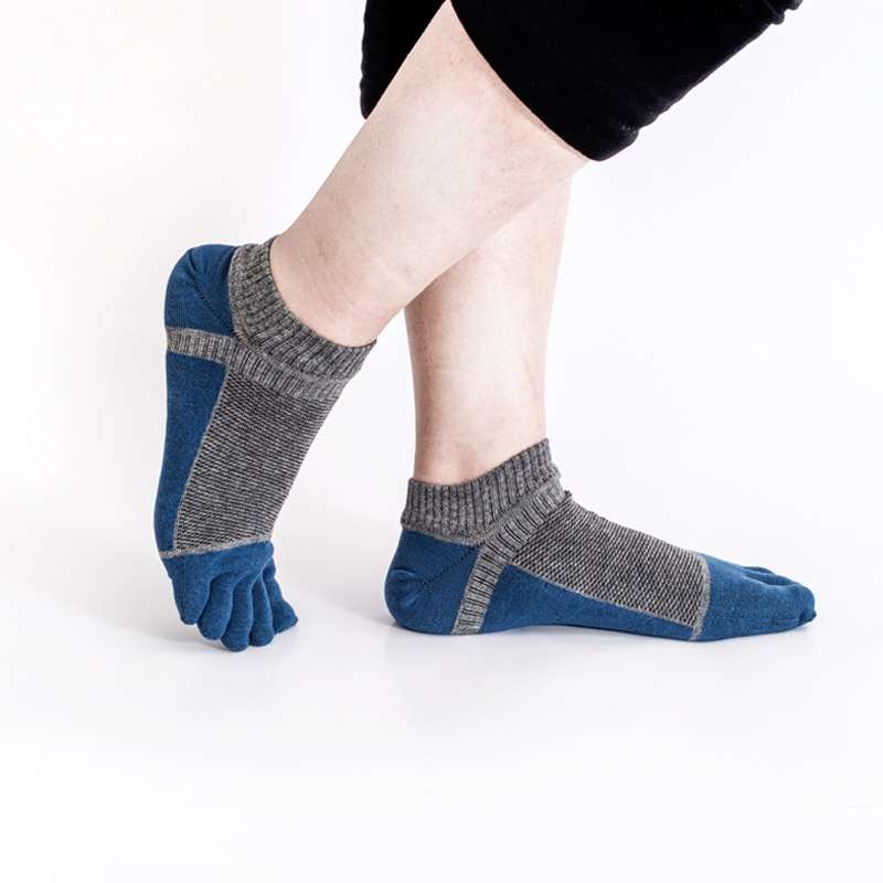 Calcetines de cinco dedos Algodón peinado de los hombres Cuatro estaciones Calcetines cortos gruesos medianos Malla transpirable calcetines en caja fábrica al por mayor calcetines de algodón