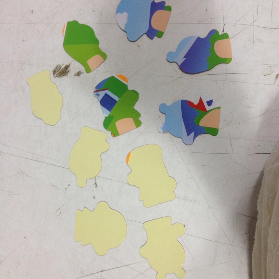 东莞黄江厂家生产玩具彩卡吊牌 各式卡片可印创意