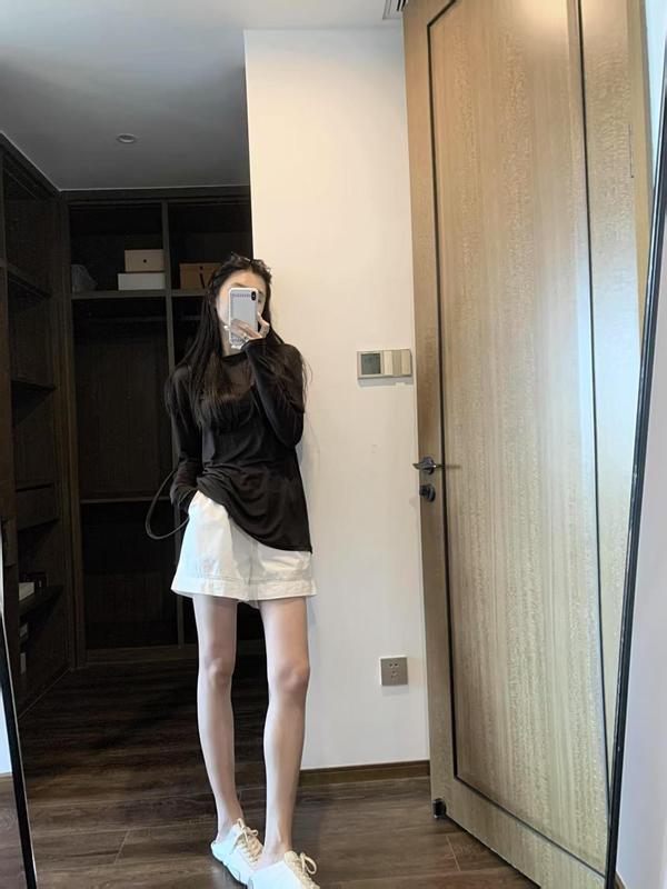 韓国スタイルの怠惰なスタイルの薄いアイスシルク日焼け止め長袖 Tシャツトップ女性のための 2025 夏カジュアルストレートショーツスーツ|undefined