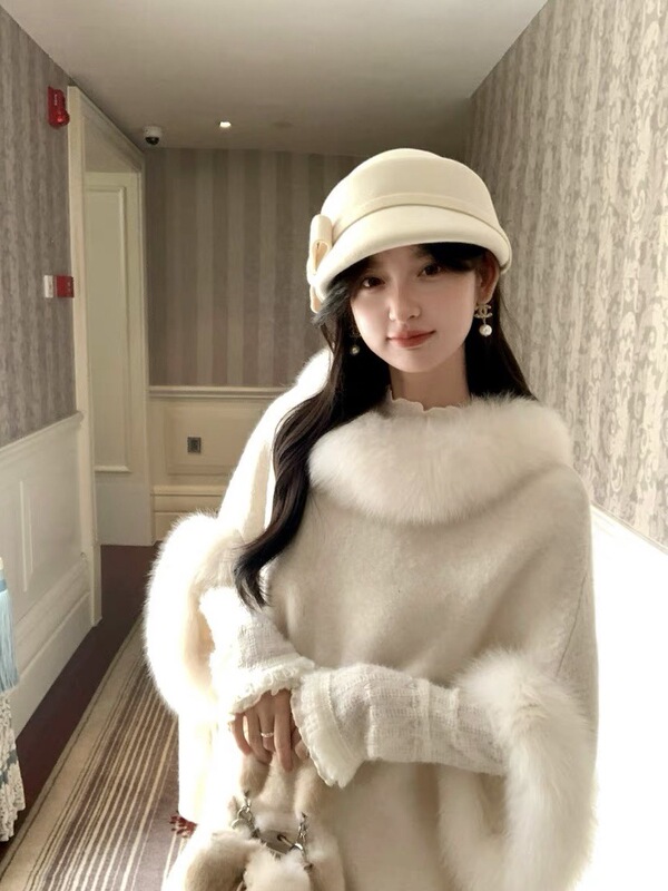 昭和斗蓬富家小女25秋冬新版高级感狐狸毛外套羊毛针织千金感|undefined