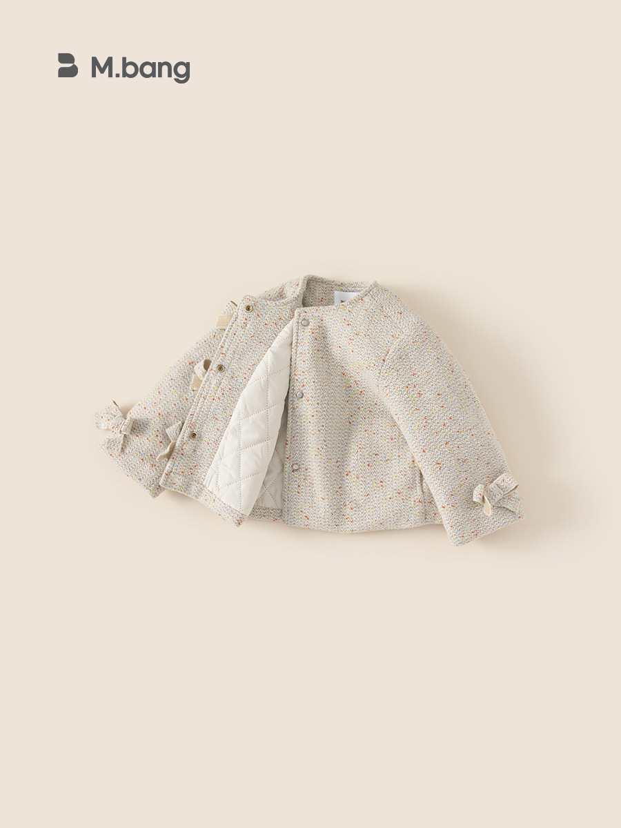 Yubao ropa infantil chaqueta de niña de otoño bebé nuevo arco de estilo extranjero camiseta de niña pequeña chaqueta de viento fragante