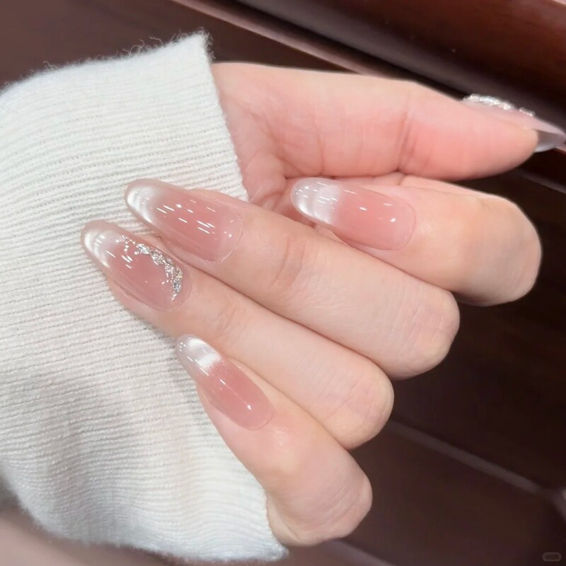 Light Luxury Nude French Cat-Eye Rhinestone-Enhanced Nail Stickers That Enhance Complexion, Removable Nail Patches Wholesale for New Year Manicures Light Luxury Nude French Cat-Eye Rhinestone-Enhanced Nail Stickers That Enhance Complexion, Removable Nail Patches Wholesale for New Year Manicures