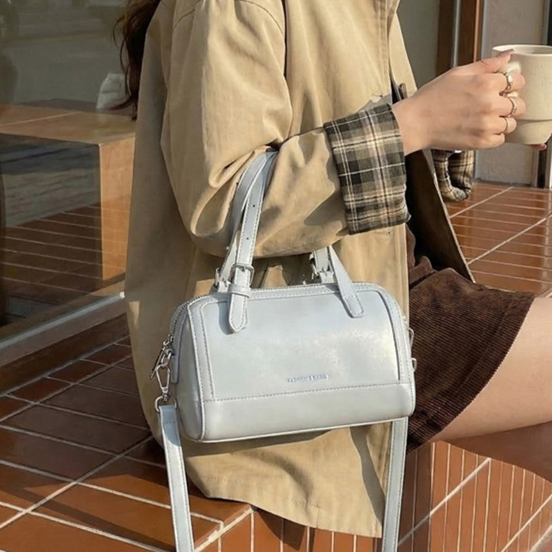 Fashionable And Minimalist Handbag, Women's Solid Color Versatile Single Shoulder Crossbody Bag, Boston Bag_voghion.com
