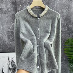 N品 ~ 本当に美しいです。シンプルでさっぱりした雰囲気! 襟元のビーズはウールのニットのカーディガンのセーターのコートに似せています。
