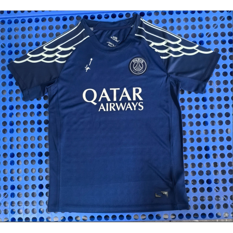 252 ホットサッカーユニフォーム サッカーユニフォーム トレーニングウェア スペシャルエディション 記念版 プレゲームジャージ 半袖 クローバー|undefined