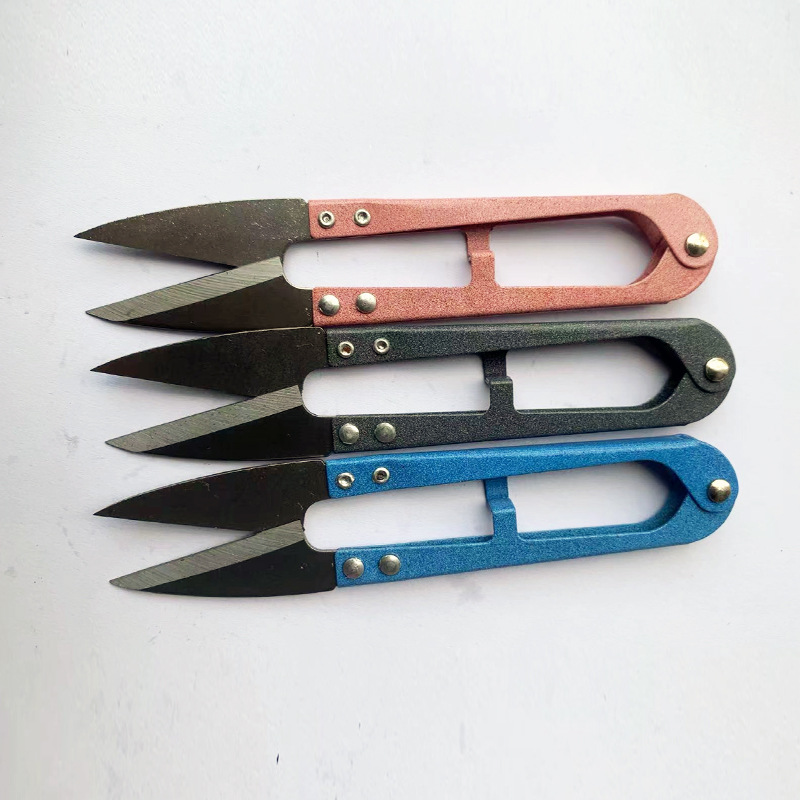 A 高碳钢U型弹簧纱剪十字绣工具服装裁缝线头剪优质家用锈刀剪批