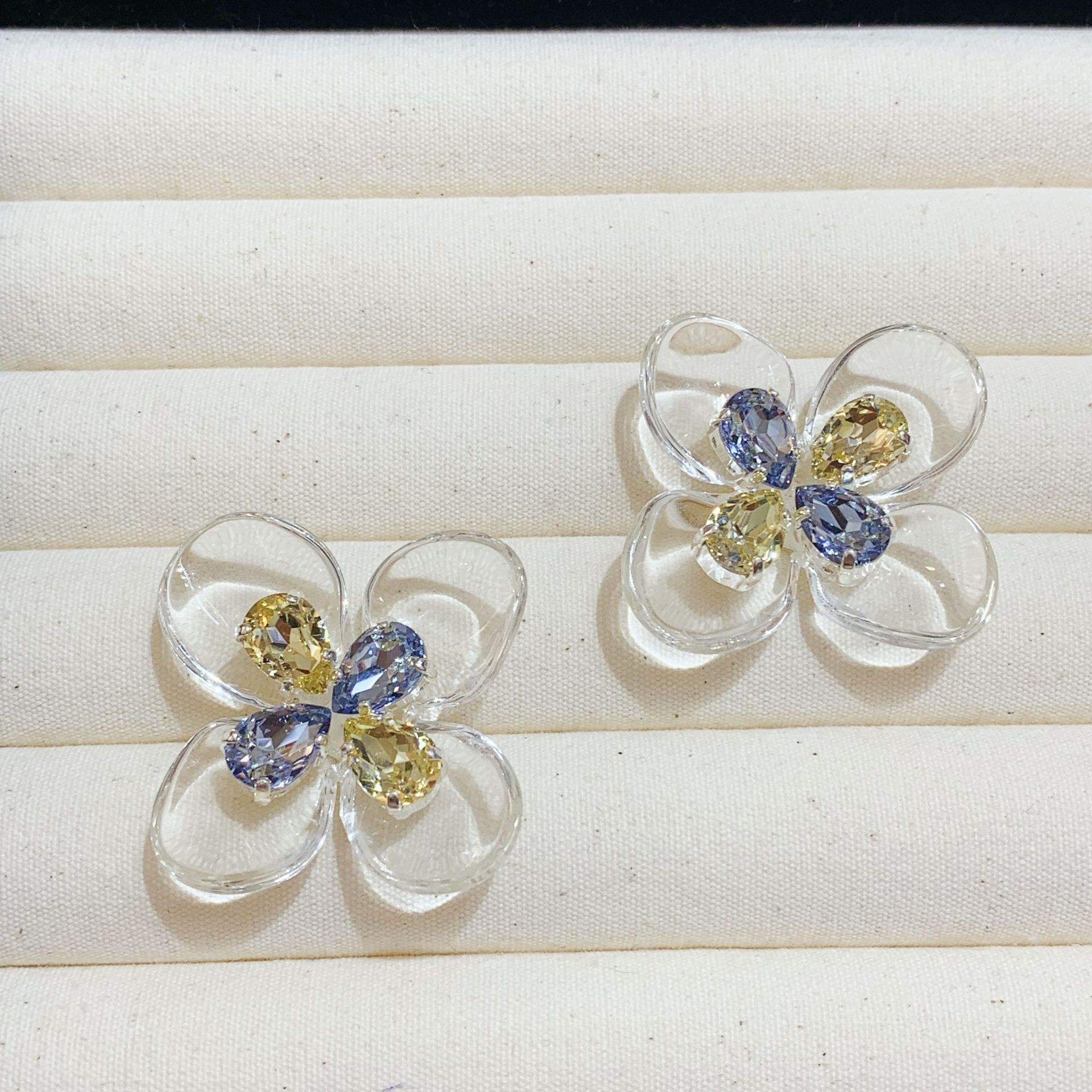 H0041 블루와 옐로우 지르콘 플라워 귀걸이