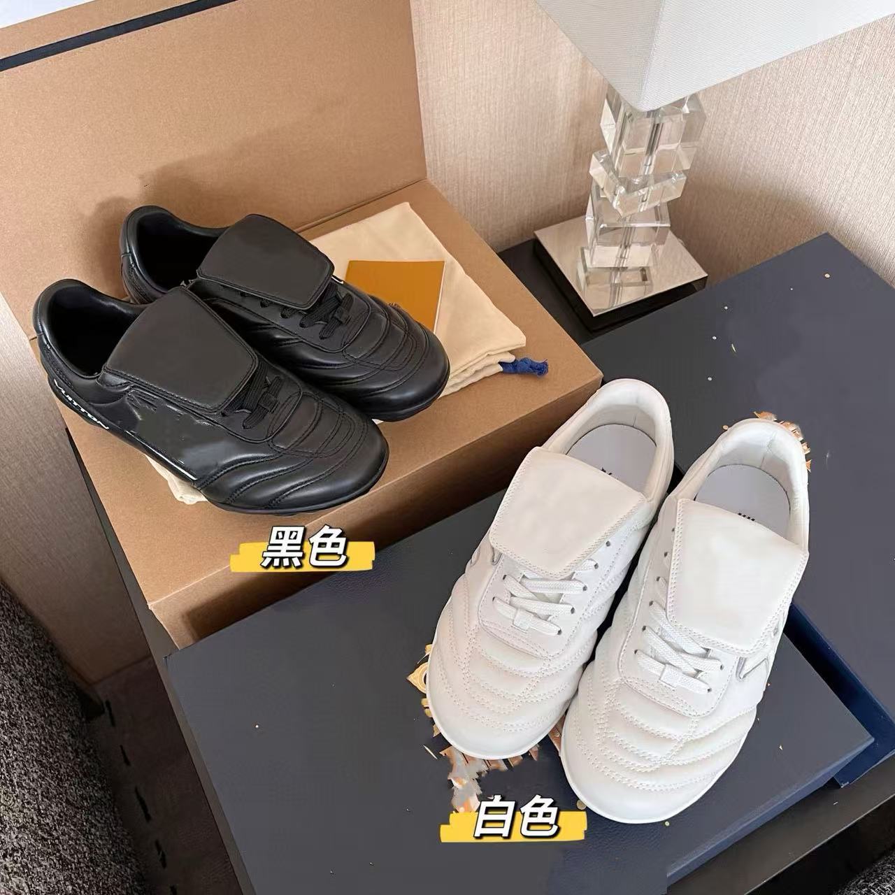 Nanyou 여성 신발 25 새로운 순수 오리지널 L Mulejia 훈련 신발 축구 신발 긴 혀 커플 캐주얼 스포츠 신발 소 가죽