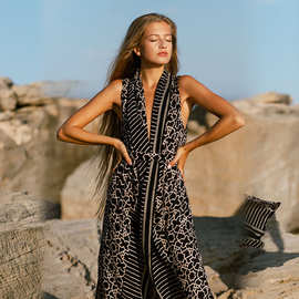 欧美夏季新款沙滩服女 修身蛇纹印花比基尼泳衣罩衫裙女