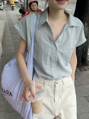 女性用ラペル半袖シャツ、夏用Vネック小袖トップス、気質通勤ポロシャツ、今年人気の美しい小シャツ