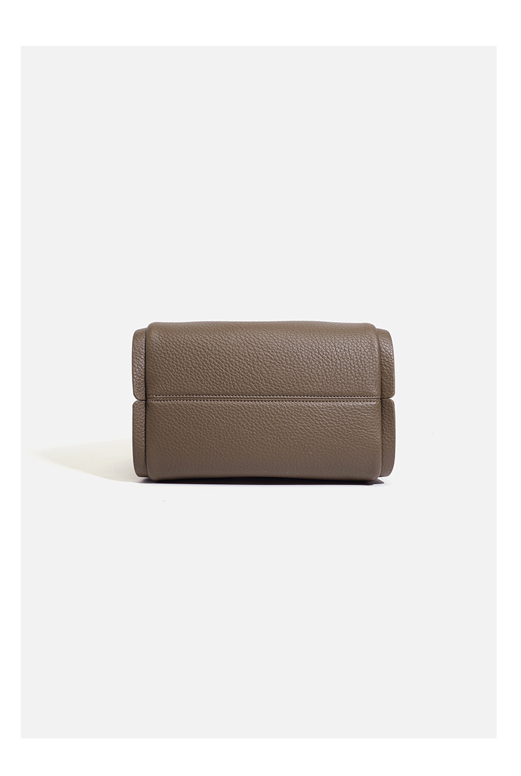 Elegant Women's Shoulder Bag Niche Design Portable Handbag_voghion.com