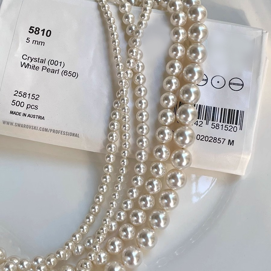 Australian White Ins Shijia Pearl Necklace Elegant Versatile Classic Natural Retro Ingot Buckle Clavicle Chain Sweater Chain
