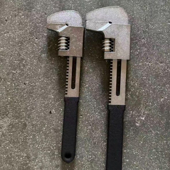 多功能直角活动扳手下水器水管拆卸卫浴多用活口活络大开口管钳子