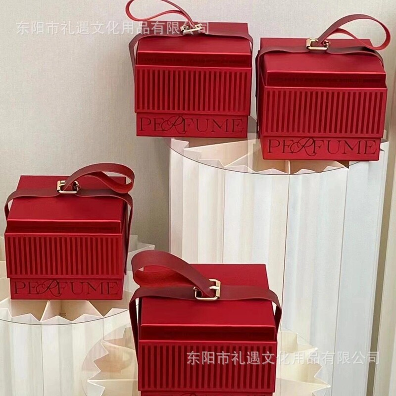 新品创意结婚喜糖盒高级轻奢送伴娘伴手礼礼盒鎏金皮带手提盒空盒|undefined