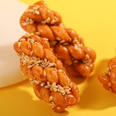 [Huang Lao Wu Twisted Doughnuts 408g] Internet-Famous Handmade Crispy Twists – Casual Snack Treats in Multiple Flavors, Wholesale Available