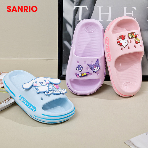Sanrio children's slippers girls summer new cartoon home non-slip bathing cute baby beach shoes