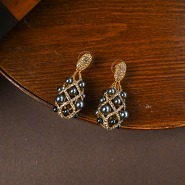 耳钉;首饰套装;项链