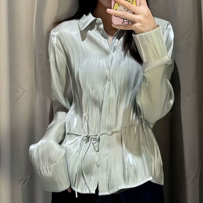 Lightweight, loose-fitting, versatile satin collared fashion shirt with metallic feel, belt and tie, elegant long-sleeved shirt 4387801