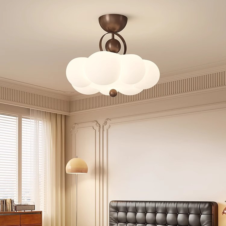 Lámpara de techo de dormitorio de estilo crema medieval, diseñador estadounidense, dormitorio principal, sala de princesa, lámpara de protección ocular de espectro completo, marrón