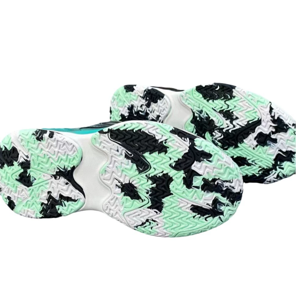 夏夏Summer basketball shoes for boys?
