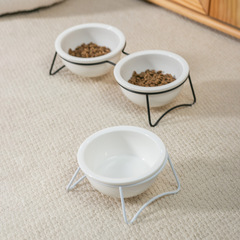 猫の碗の陶磁器は頚椎の双碗の食器を保護します。