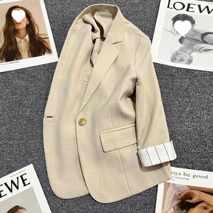 ��ɫ��ڗl�y�������b����Ů2025�＾�¿�r��һ�����OӋ������