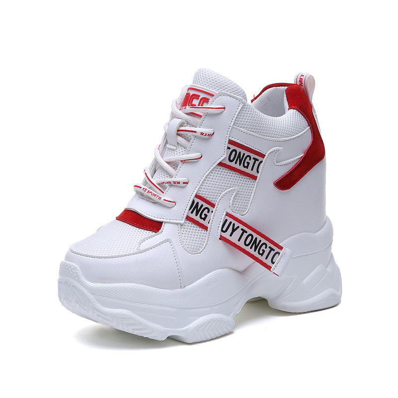 Comercio exterior transfronterizo zapatos torpe para las mujeres nuevo estilo coreano zapatos de cuero de una sola capa de suela gruesa Harajuku estilo zapatilla de deporte de las mujeres