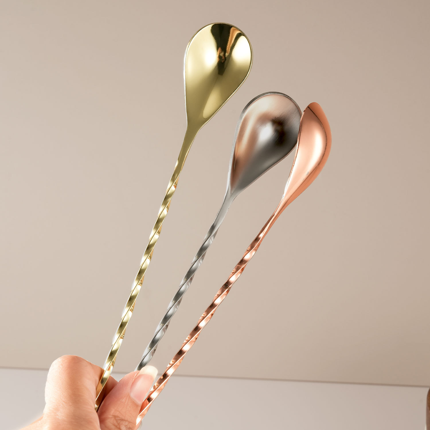 Personalización de acero inoxidable mango espiral batida base batida
