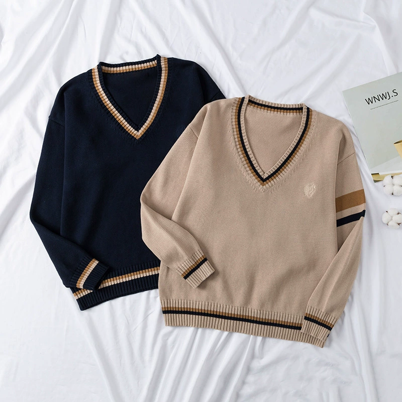 Вязаный пуловер с V-образным вырезом из серии Water & Original Town. Униформенный свитер JK/DK.