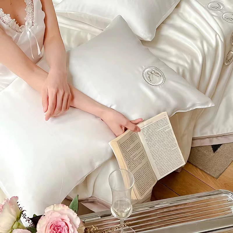 Легкая роскошь 80 Laisles Silk Лето было обнаженным и прохладным, Скользящий Маленький Летний Летний Холодный Двойной Двойной Кондиционер Bean Тонкий сердечник